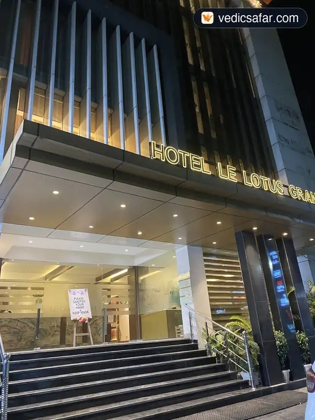 Hotel Le Lotus Grand Varanasi