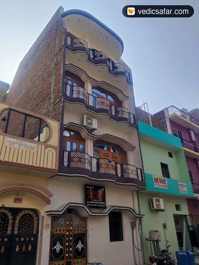 Aaditya Palace Home Stay Ayodhya