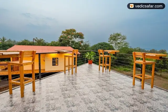 Aavaas Farm Hostel