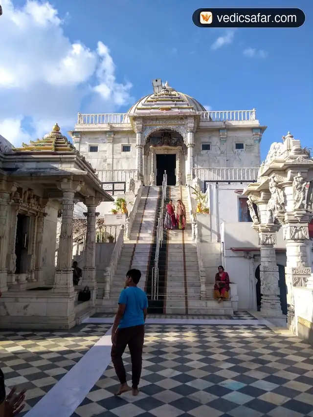 Achalgarh Jain Tirth Dharamshala