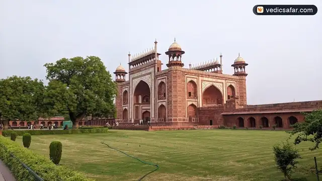 Hotel Saniya Palace Agra