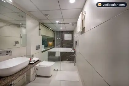 Hotel SK Lords Eco Inn Ahmedabad photo 3