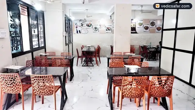 Akkalkot Hotel Kalika Residency