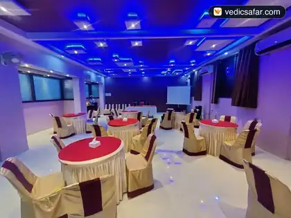 Hotel President Palace Akkalkot photo 5