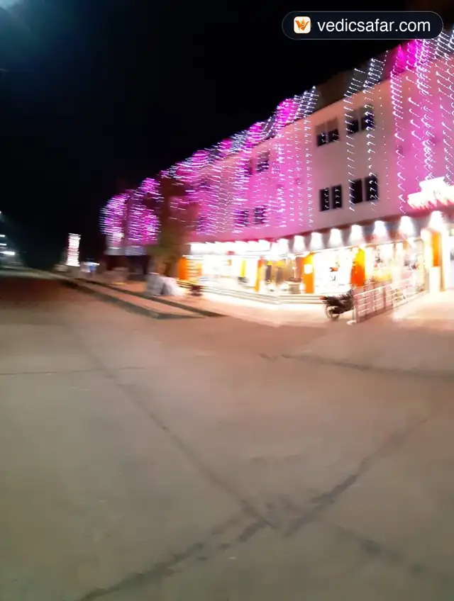Aatitheyam yatrik Niwas Amarkantak