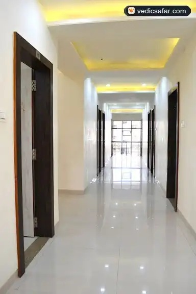 Ambajogai Shiv Sai Lodge photo 3