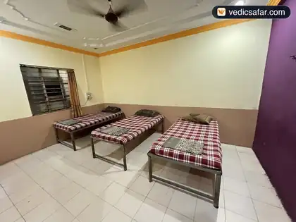Ambajogai Yogeshwari Yatri Niwas photo 4