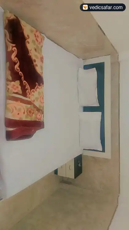 Ayodhya Devansh Guest House photo 4