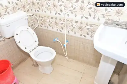 Hotel RG Ayodhya photo 3