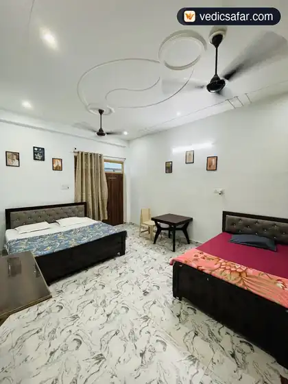 Ayodhya Jai Maa Nanda Devi Guest House photo 5