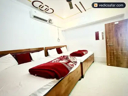 Ayodhya Sharda Homestay photo 2