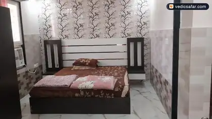 Ayodhya Shri Swami Bhuma Achyutanand Dham photo 2