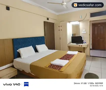 Badami Hotel Rajsangam International photo 3