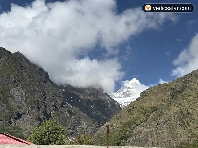 Badrinath Parmarth Lok Ashram Room Dhara