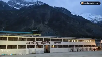 Badrinath Parmarth Lok Ashram Room Dharamshala photo 3