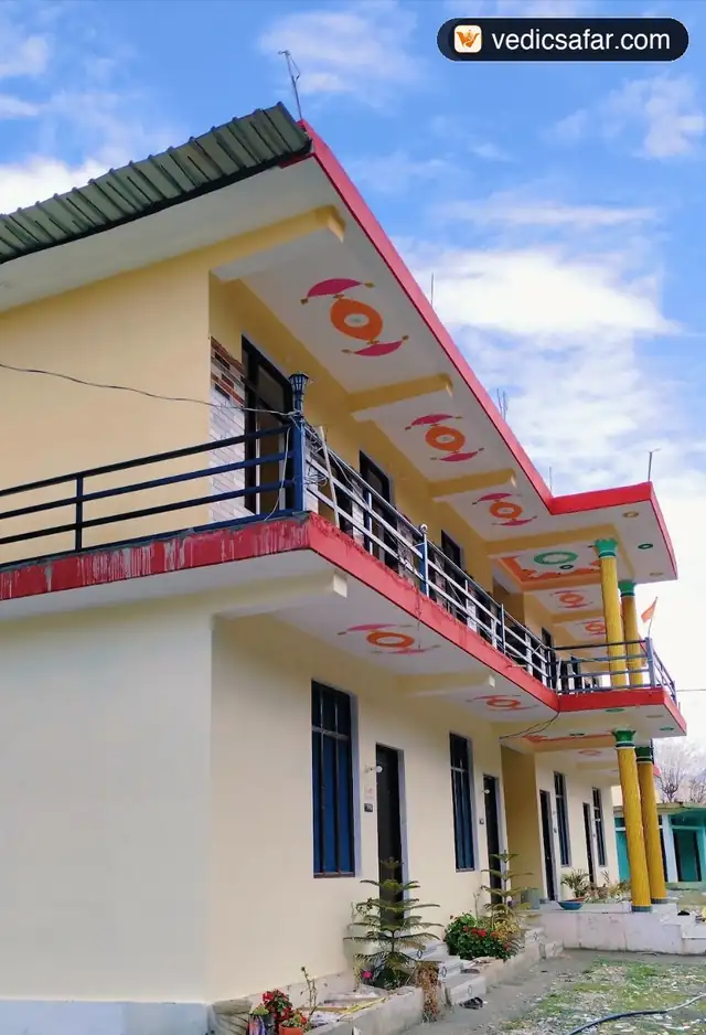 Yamunotri Hotel Shri Jayanand Kuthnaur YD Stay 38402