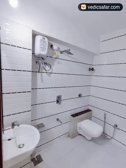 Bechatraji Hotel the Grand Radhey photo 3