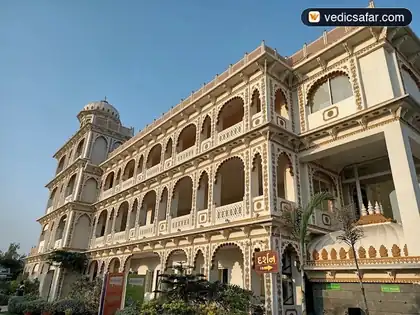 Bhadaj Ahmedabad Hare Krishna Mandir Guest House photo 2