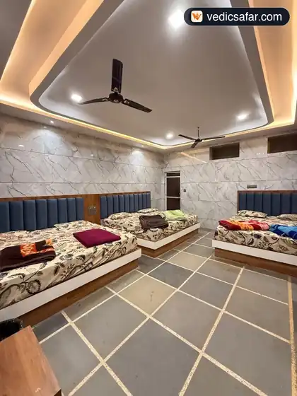 Bhadsora Hotel Sai Darshan photo 4