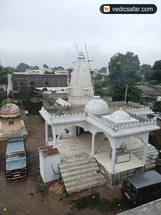 Dwarkesh Bhavan Champaner (Pavagadh)