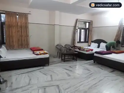 Chitrakoot Shri Lalitamba Niketan Ashram photo 2