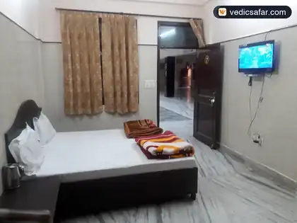 Chitrakoot Shri Lalitamba Niketan Ashram photo 5