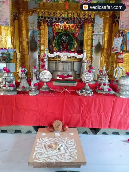 Dakor Jain Temple photo 5