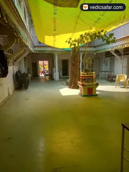 Khamar Gandhi Bhuvan Dakor photo 4