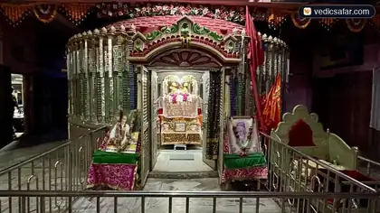 Krishna Pranami Ashram Dakor photo 2