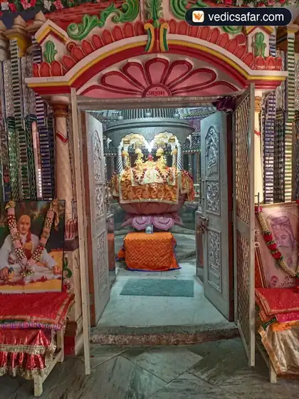 Krishna Pranami Ashram Dakor photo 5