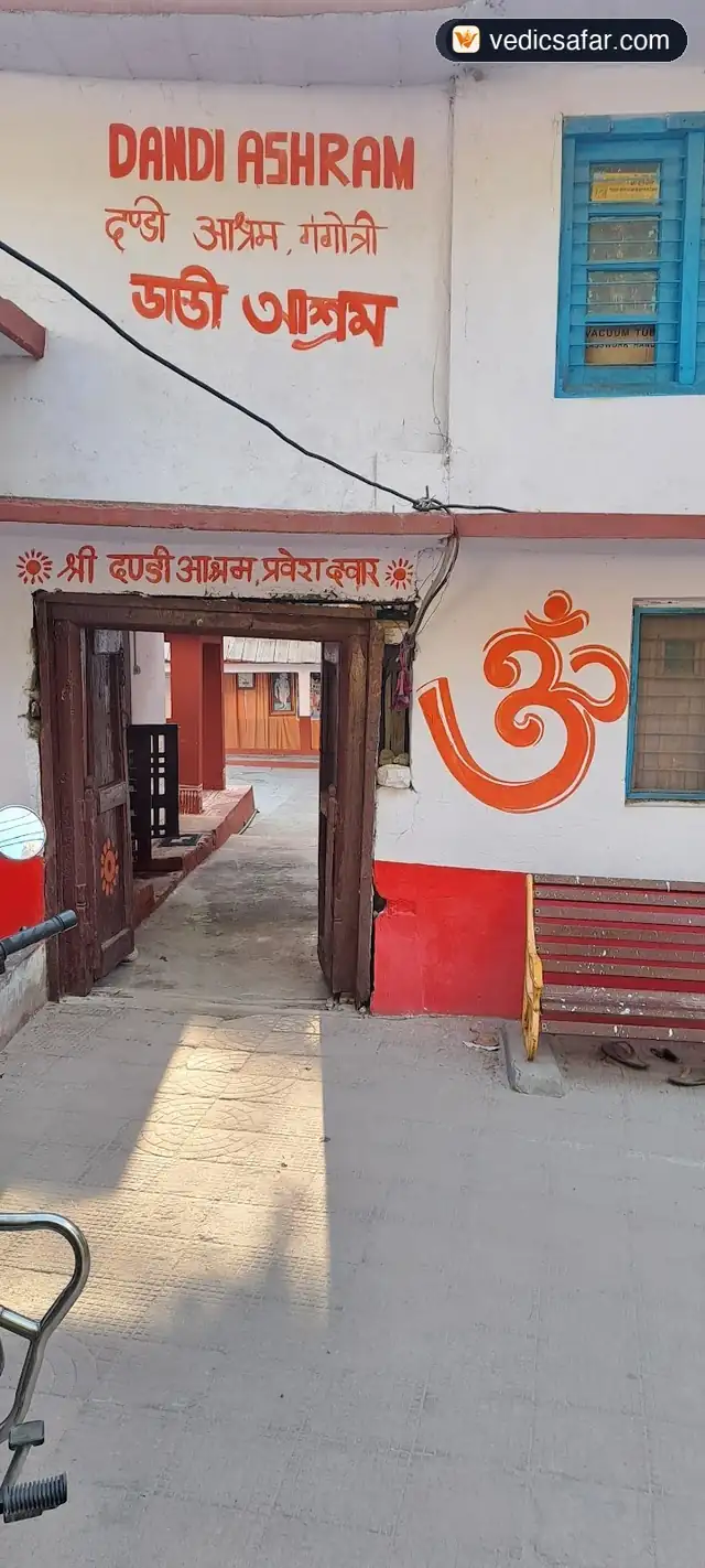 Dandi Anna Kshetra Ashram (Mumukshu Seva Trust) Gangotri