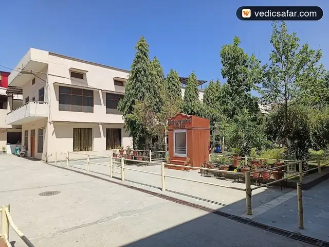 Aggarwal Dharamshala Dehradun