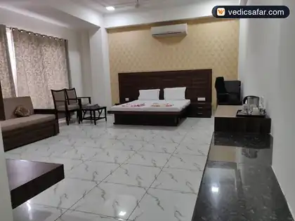 Delhi Adhyatm Sadhna Kendra photo 5