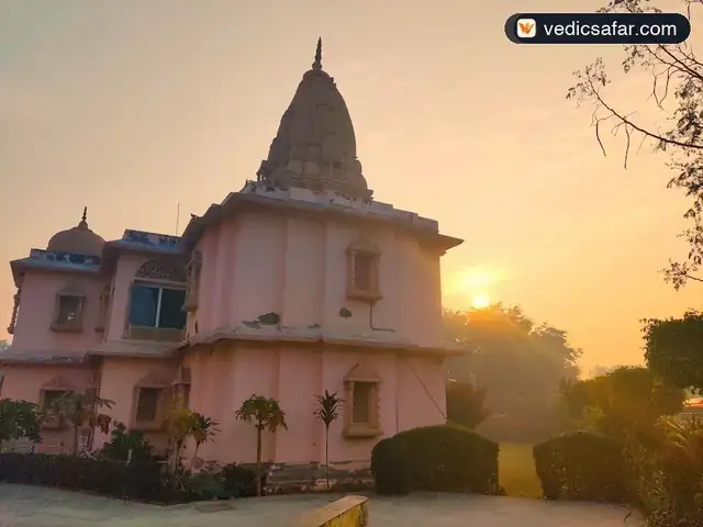 Delhi Shri Krishna Dhama (Pejawar Mutt)