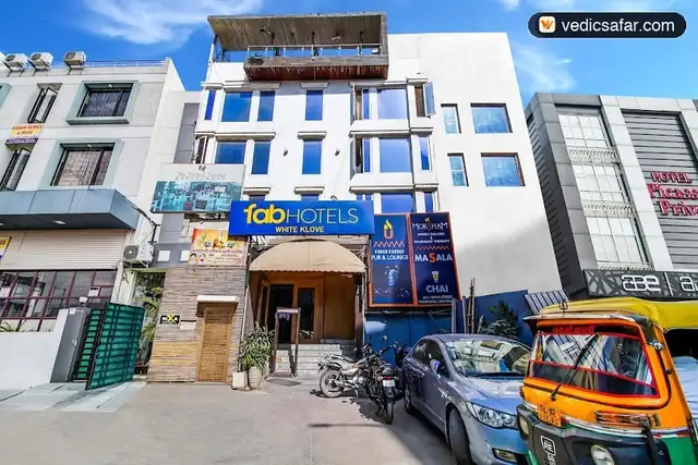 Fab Hotel White Klove Delhi