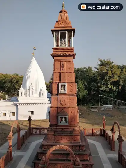 Digambar Jain Sidhha Kshetra Dronagiri photo 2