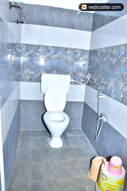 Dwaraka Tirumala Sri Venkata Padmavathi Residency photo 3