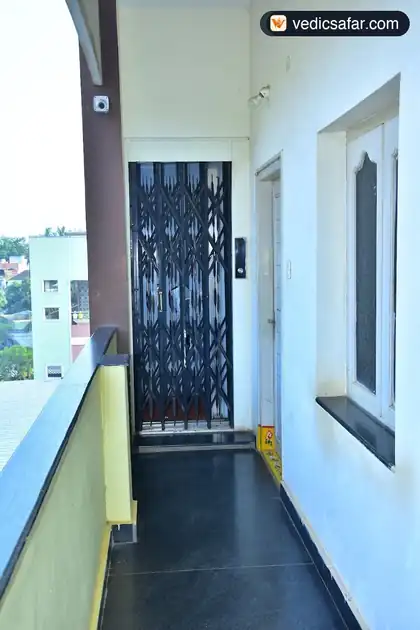 Dwaraka Tirumala Sri Venkata Padmavathi Residency photo 4