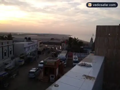 Dwarka Brahmakshatriya Atithi Bhavan (Near Dwarkadhish Temple) photo 3