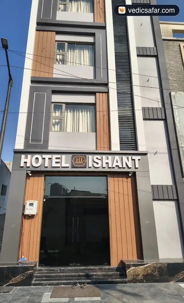 Dwarka Hotel Ishant