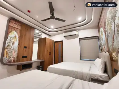 Dwarka Hotel Ishant photo 5