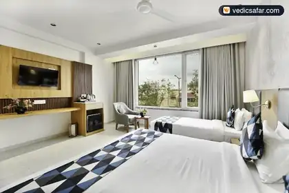 Dwarka Hotel Premji photo 2