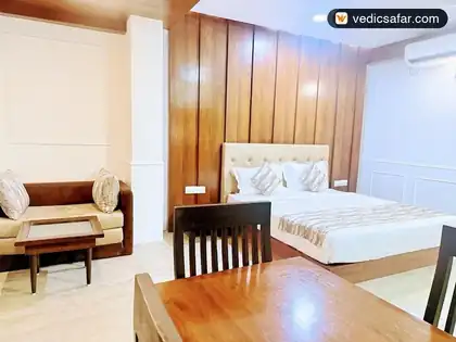 Dwarka Hotel Rajdhani photo 3