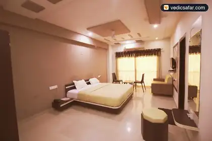 Dwarka Hotel Rudra Plaza photo 4