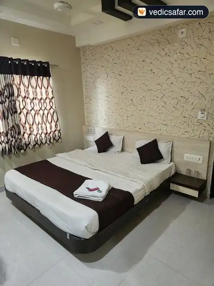 Hotel Shree Vallabh Dwarka photo 2