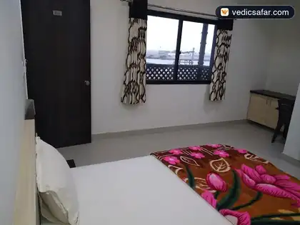 Hotel Shree Vallabh Dwarka photo 4