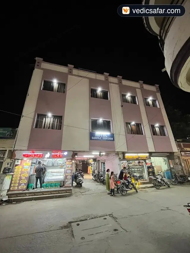 Dwarka Hotel Shreeji