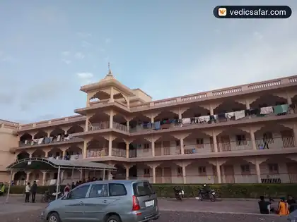 Shree Swaminarayan Dharamshala Fareni (Dhoraji) photo 4