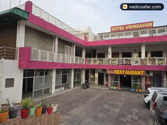 Fatehpur Sikri Hotel Vrindavan