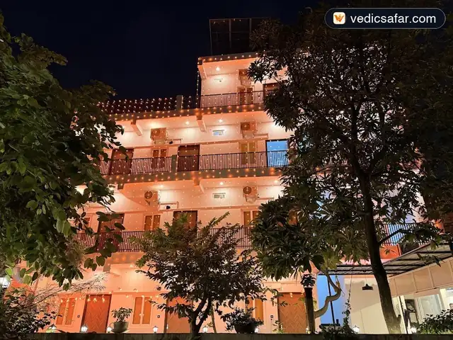 Flying Dutchman Hostel